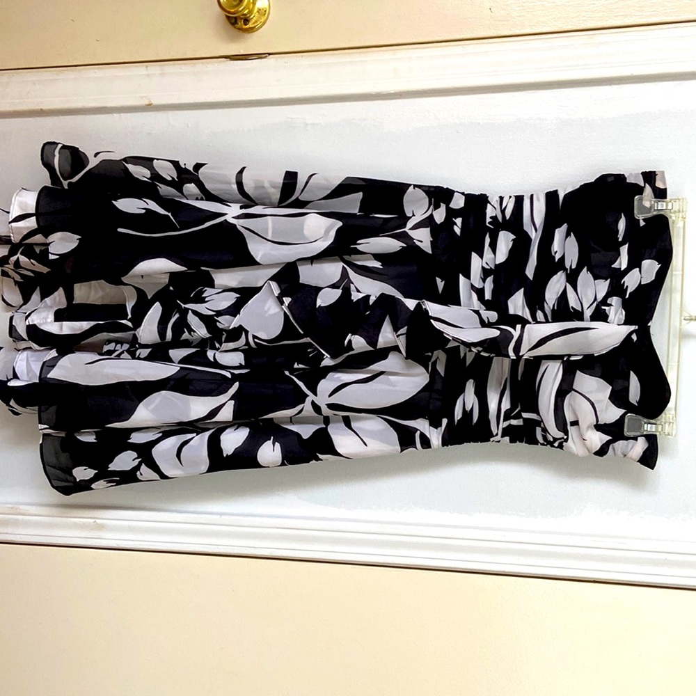 Strapless dress